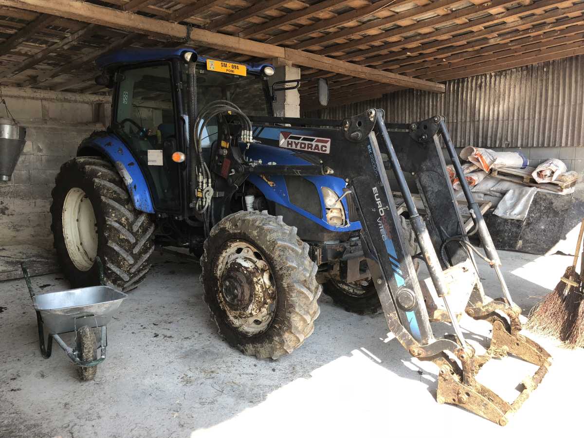 20220421144555_627_5---TRACTOR-NEW-HOLLAND-TD-5-105T3-SN...........jpg