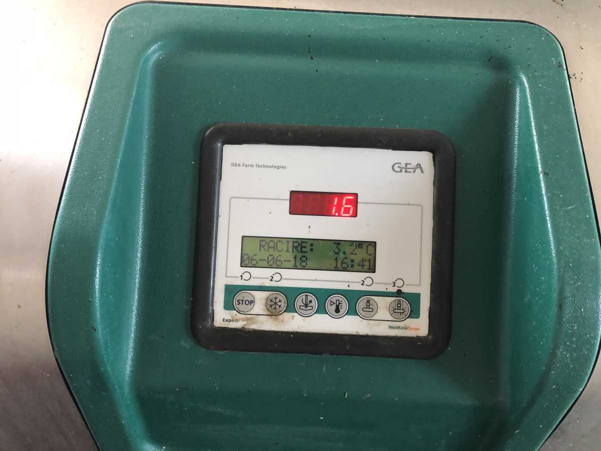 3---INSTALATIE-SALA-DE-MULS---Tanc-de-racire-6200-litri..jpg