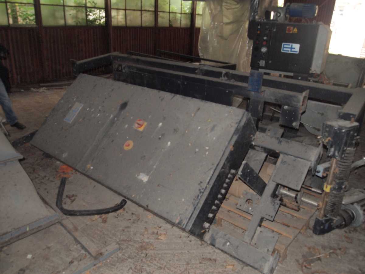 302-MASINA-STORS-SI-DESPICAT-TRICOTAJE....-1-.jpg