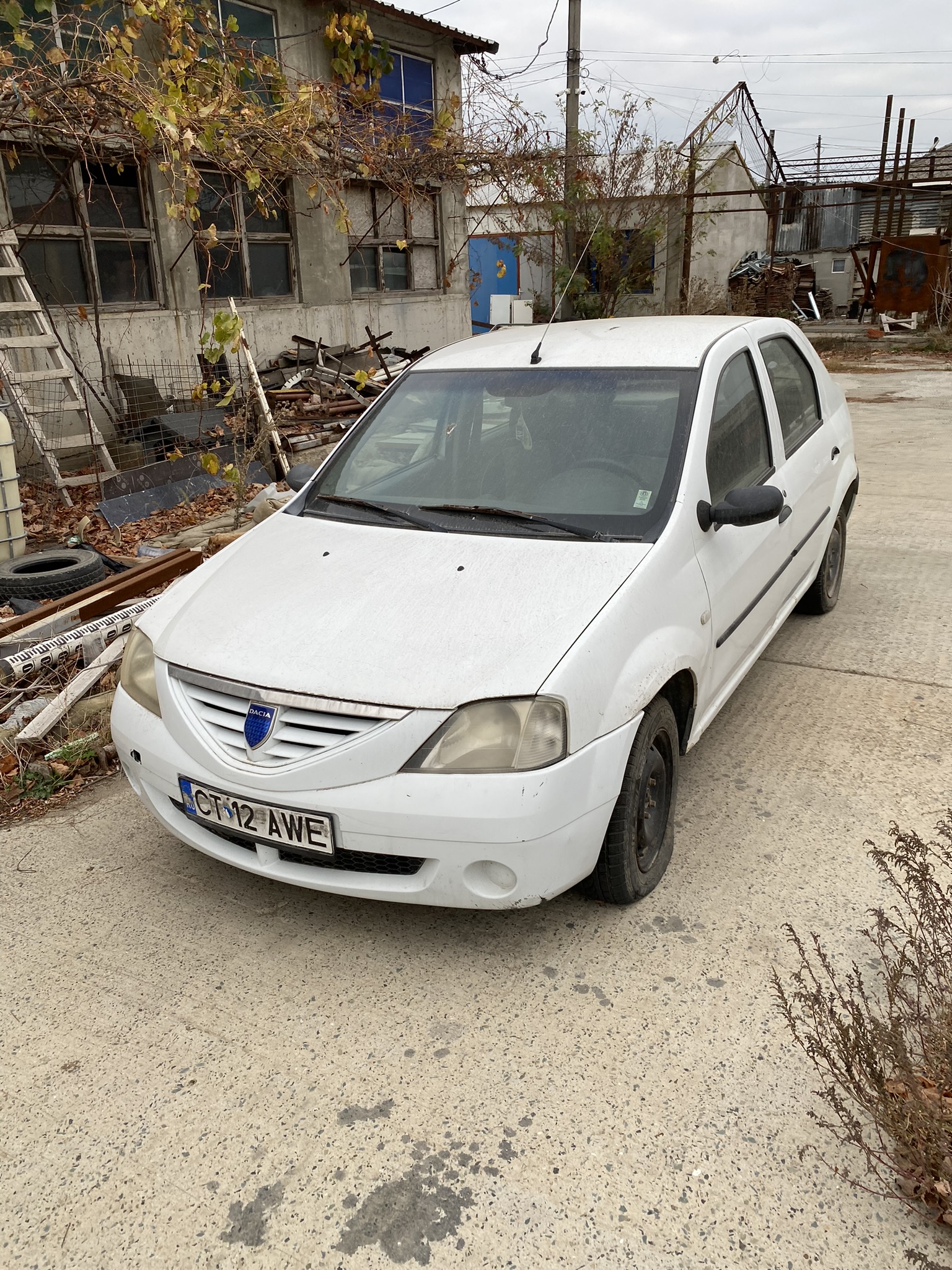 DACIA-LOGAN-CT-12-AWE.png